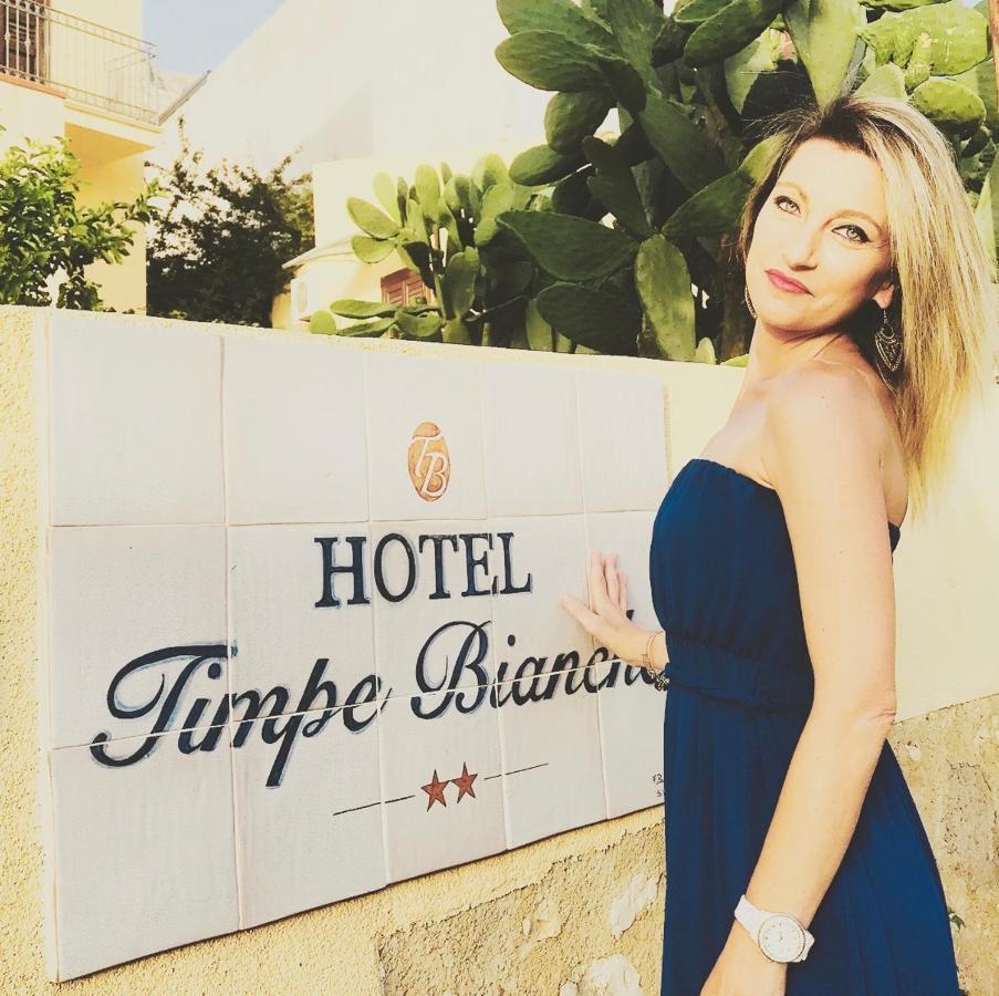 B&B Timpe Bianche Castelluzzo Exterior photo