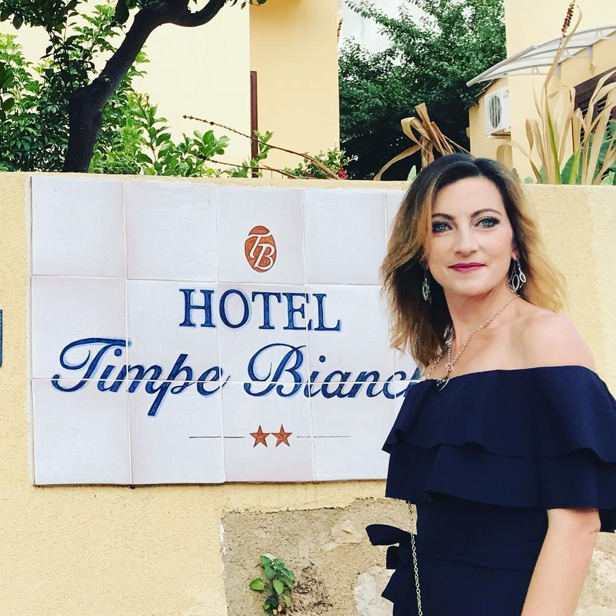 B&B Timpe Bianche Castelluzzo Exterior photo